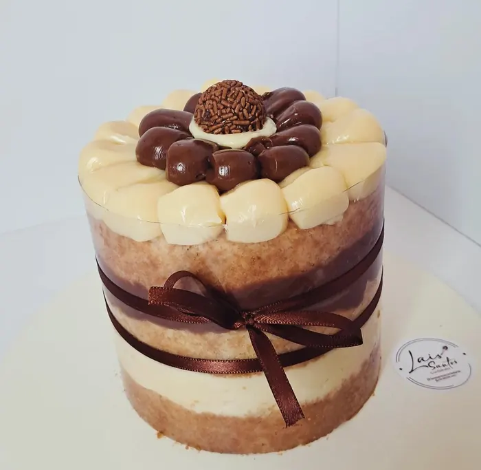 Naked Cake